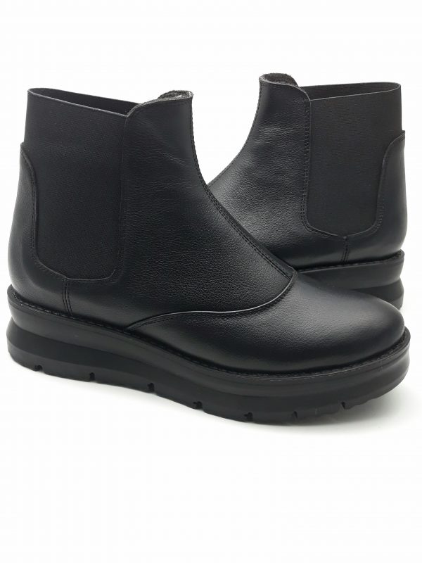 Ghete dama din piele naturala neagra - imagine 2