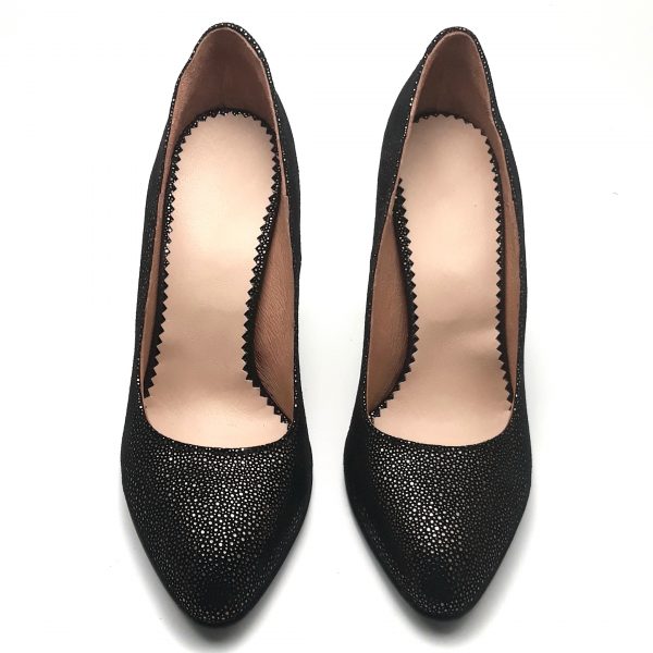 Pantofi cu toc gros din piele naturala intoarsa neagra cu buline aurii - imagine 4