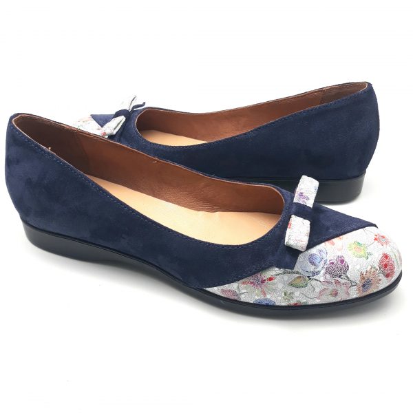 Balerini din piele naturala intoarsa bleumarin si imprimeu floral - imagine 2
