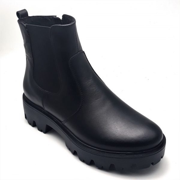 Ghete dama din piele naturala neagra