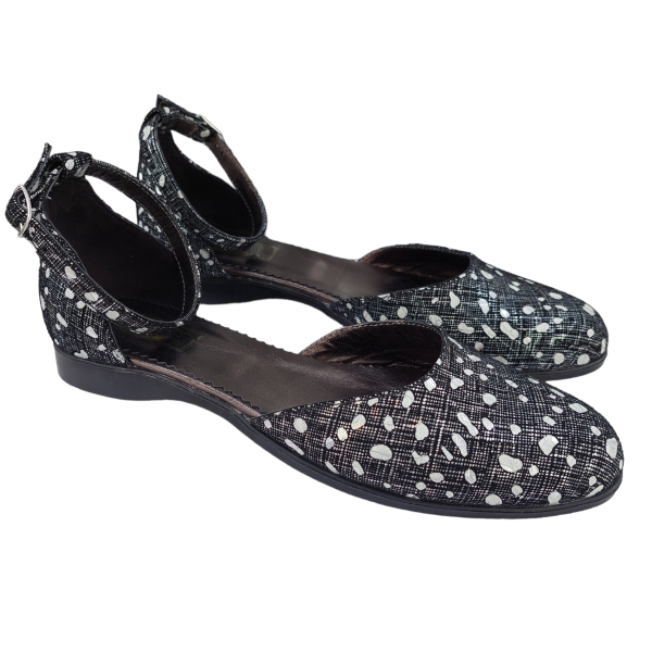 Balerini decupati din piele naturala neagra cu print - imagine 3